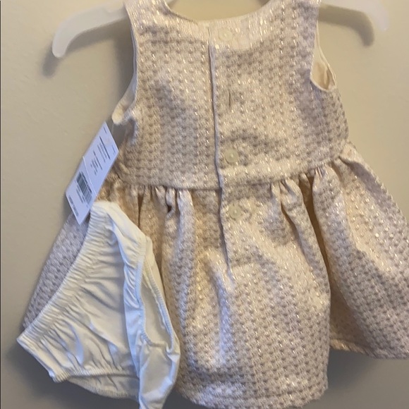 Newborn dress - Picture 2 of 4